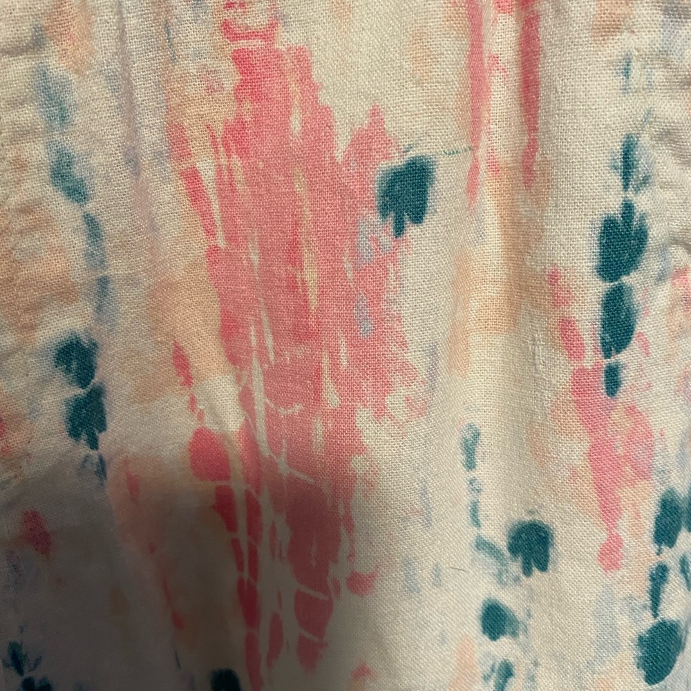 Old Navy Small Women's Tie-Dye Shorts - Picture 3 of 4